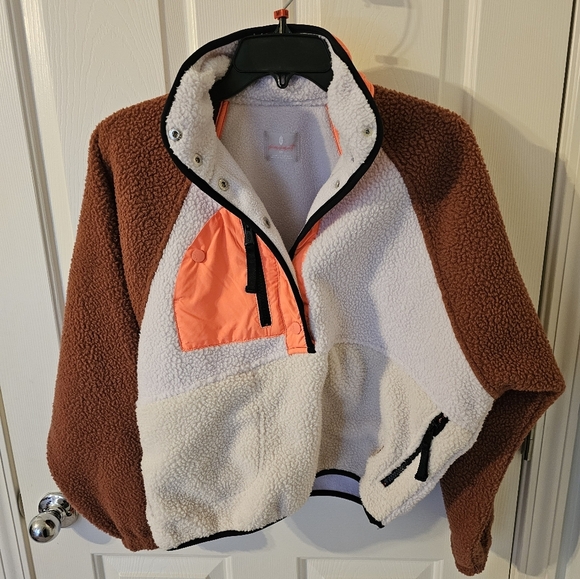 Free People NWT Hit The Slopes Colorblock Pullover Lavender Fog Combo Size XS - Picture 1 of 8